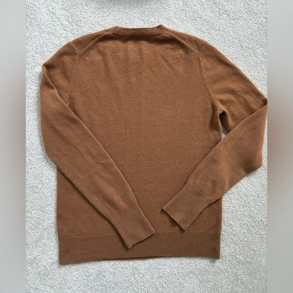 UNIQLO 100% Cashmere Sweater Camel Brown Crewneck Soft Minimalist Size S - Picture 4 of 6